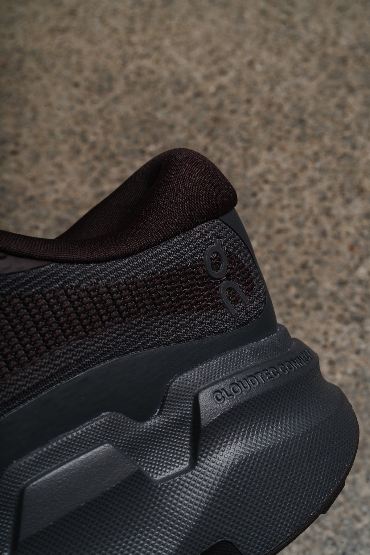 ON FOOTWEAR CLOUDSOMA HIKE OX ECLIPSE