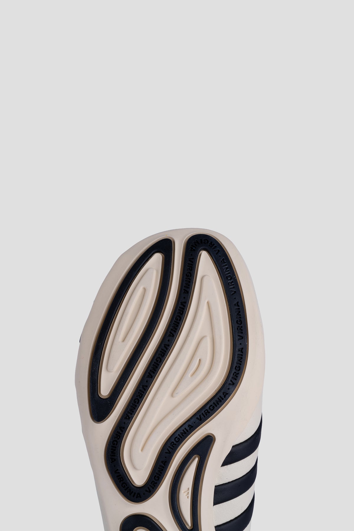 ADIDAS PHARRELL PW VARIO FLAT EARTHER WHITE BLACK