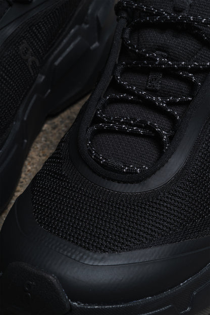 ON FOOTWEAR CLOUDSOMA HIKE BLACK BLACK