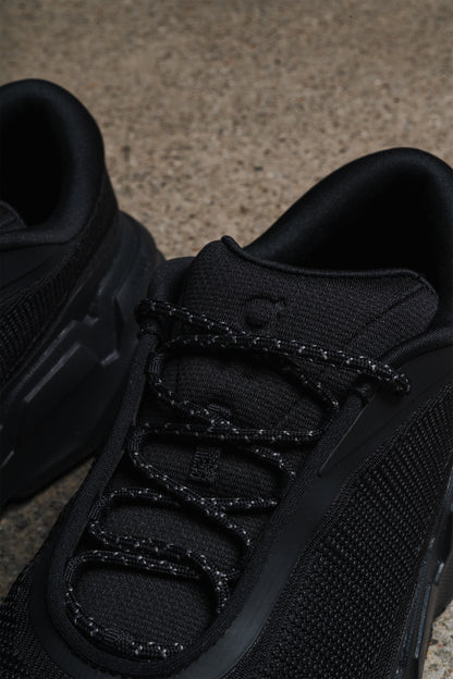 ON FOOTWEAR CLOUDSOMA HIKE BLACK BLACK