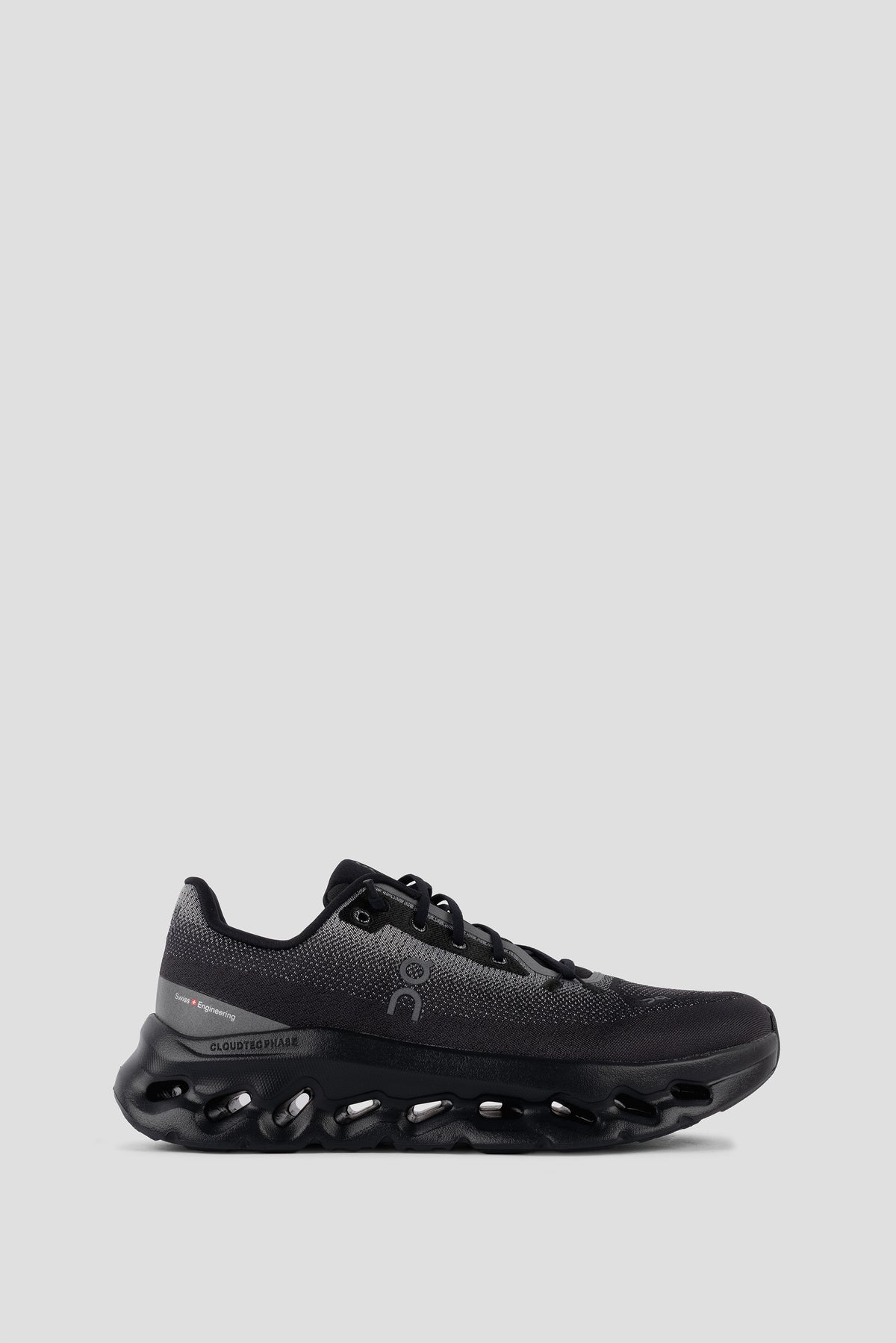 ON FOOTWEAR CLOUDTILT BLACK GLACIER