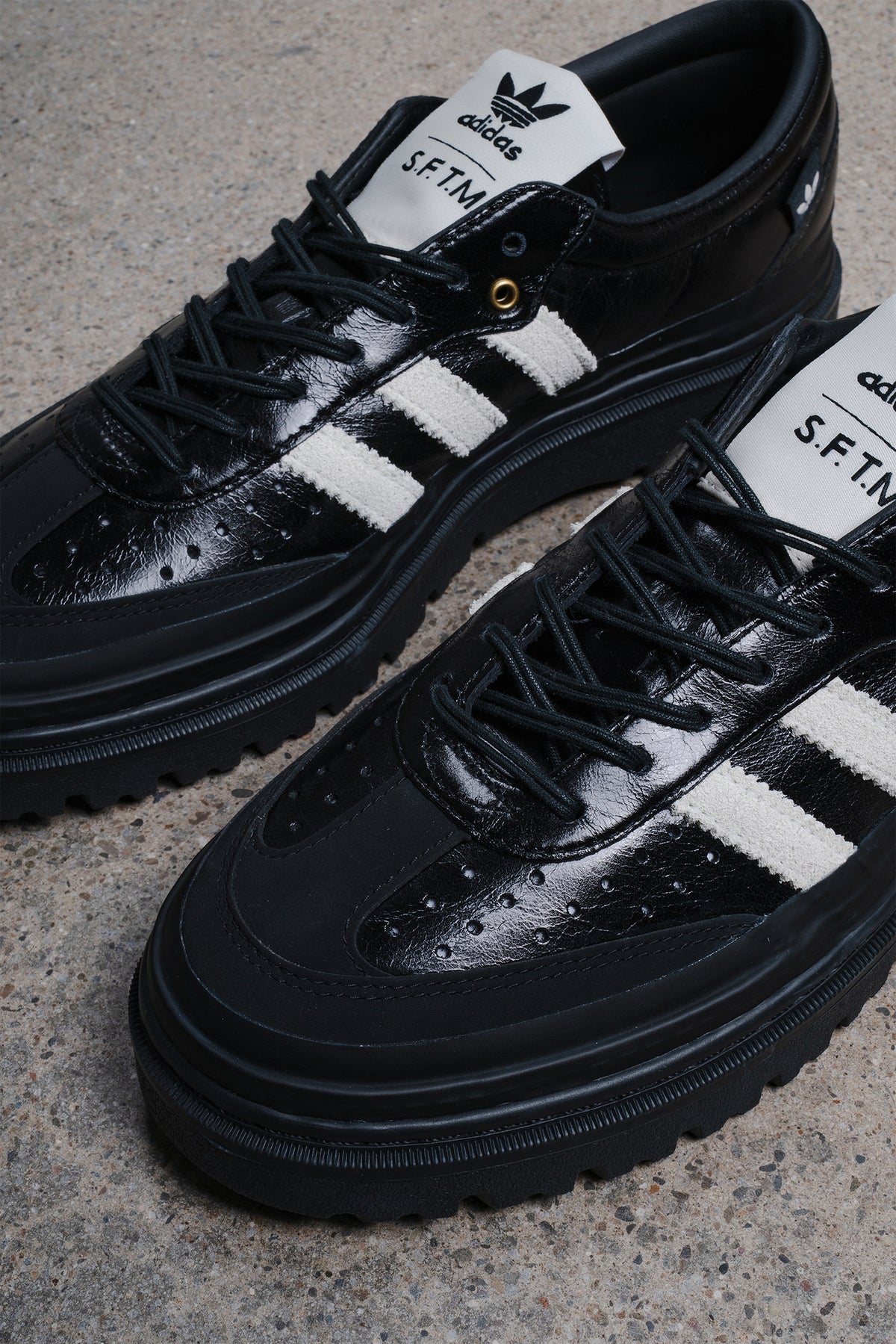 ADIDAS SAMBA LX FREIZEIT SFTM BLACK WHITE