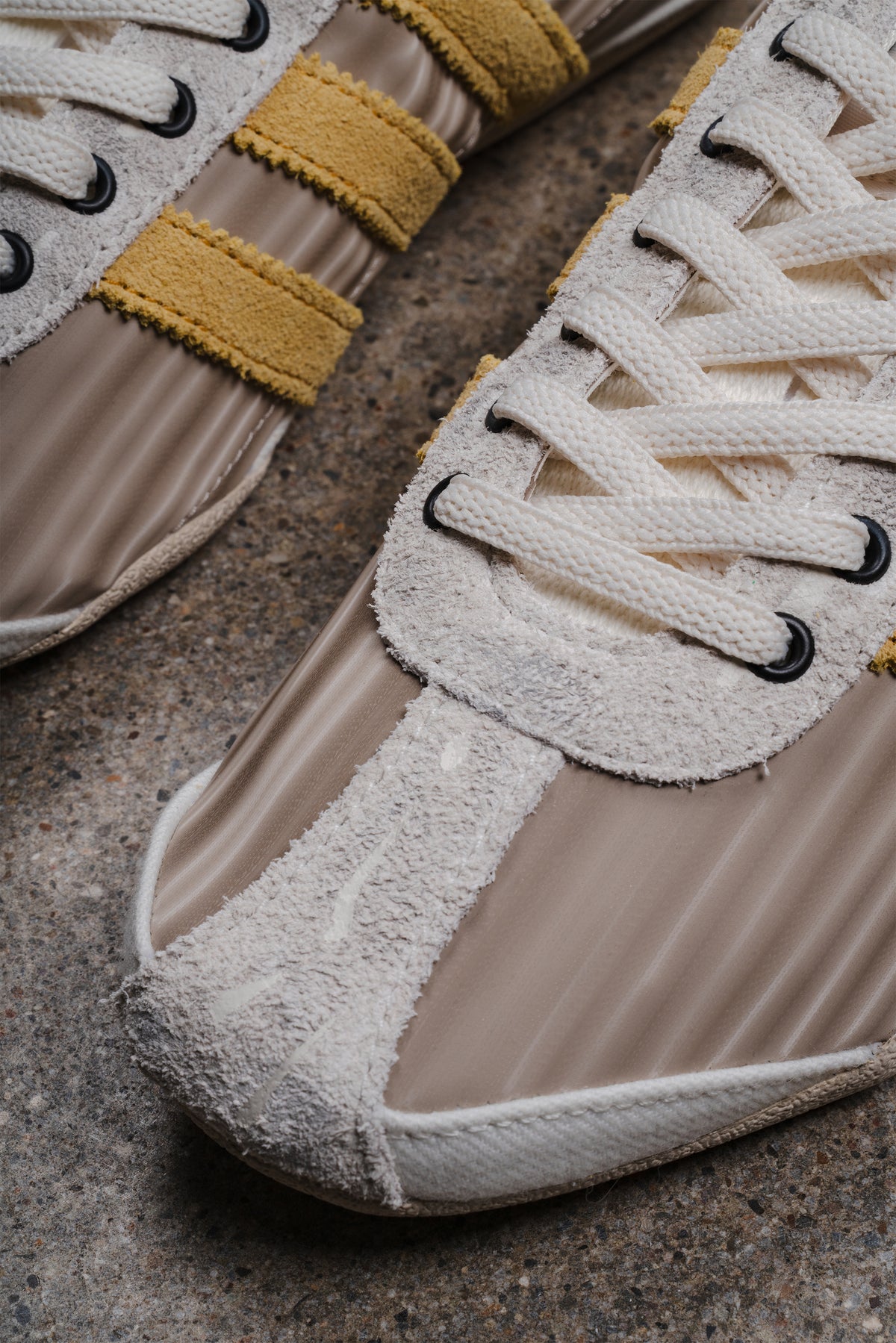 ADIDAS TOKYO WOMEN'S SONG FOR THE MUTE PRELOVED YELLOW