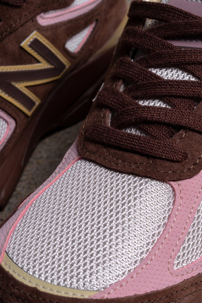 NEW BALANCE 990 V4 MIU PUMPERNICKEL