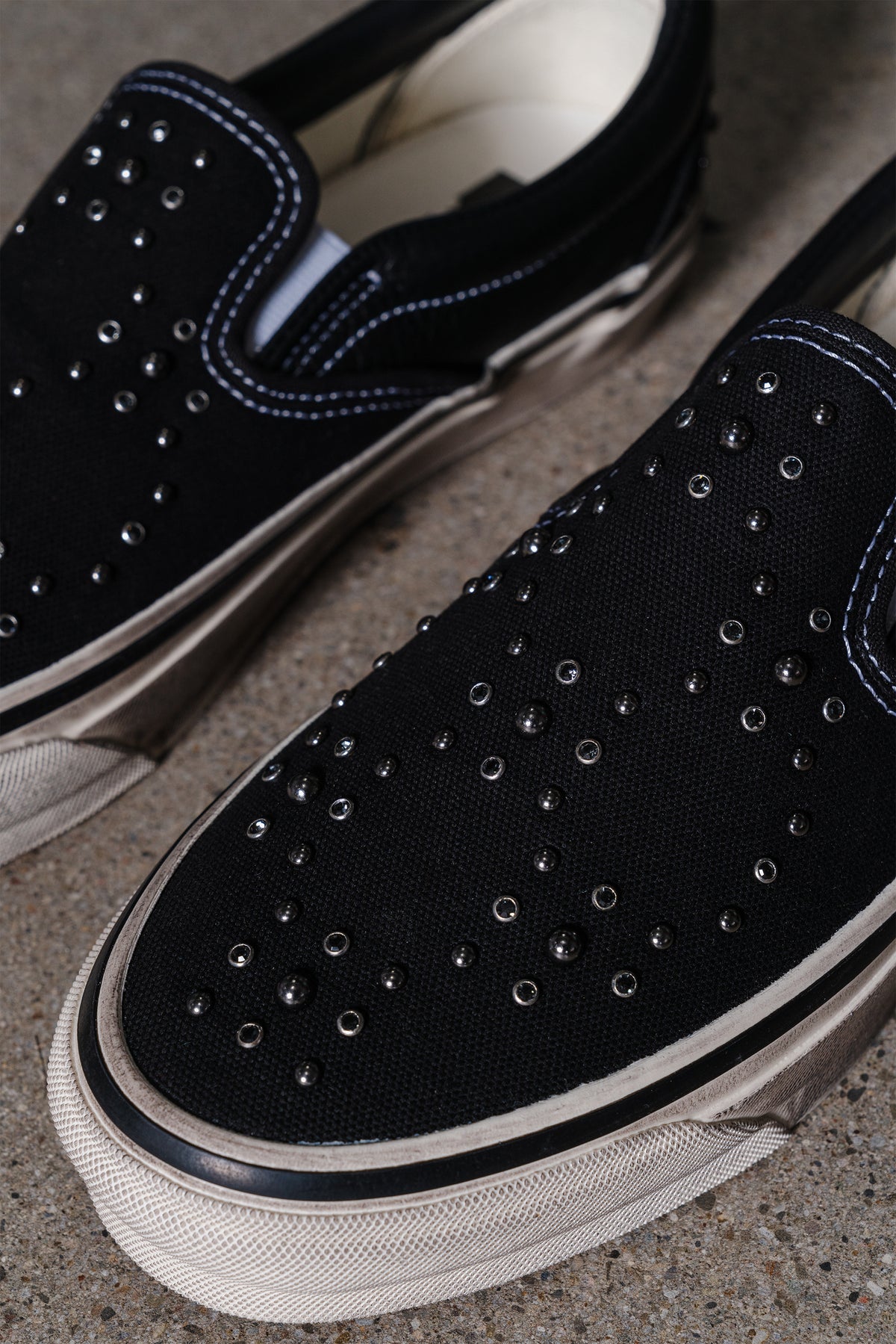 VANS CLASSIC SLIP-ON 98 LX PEARLIZED BLACK