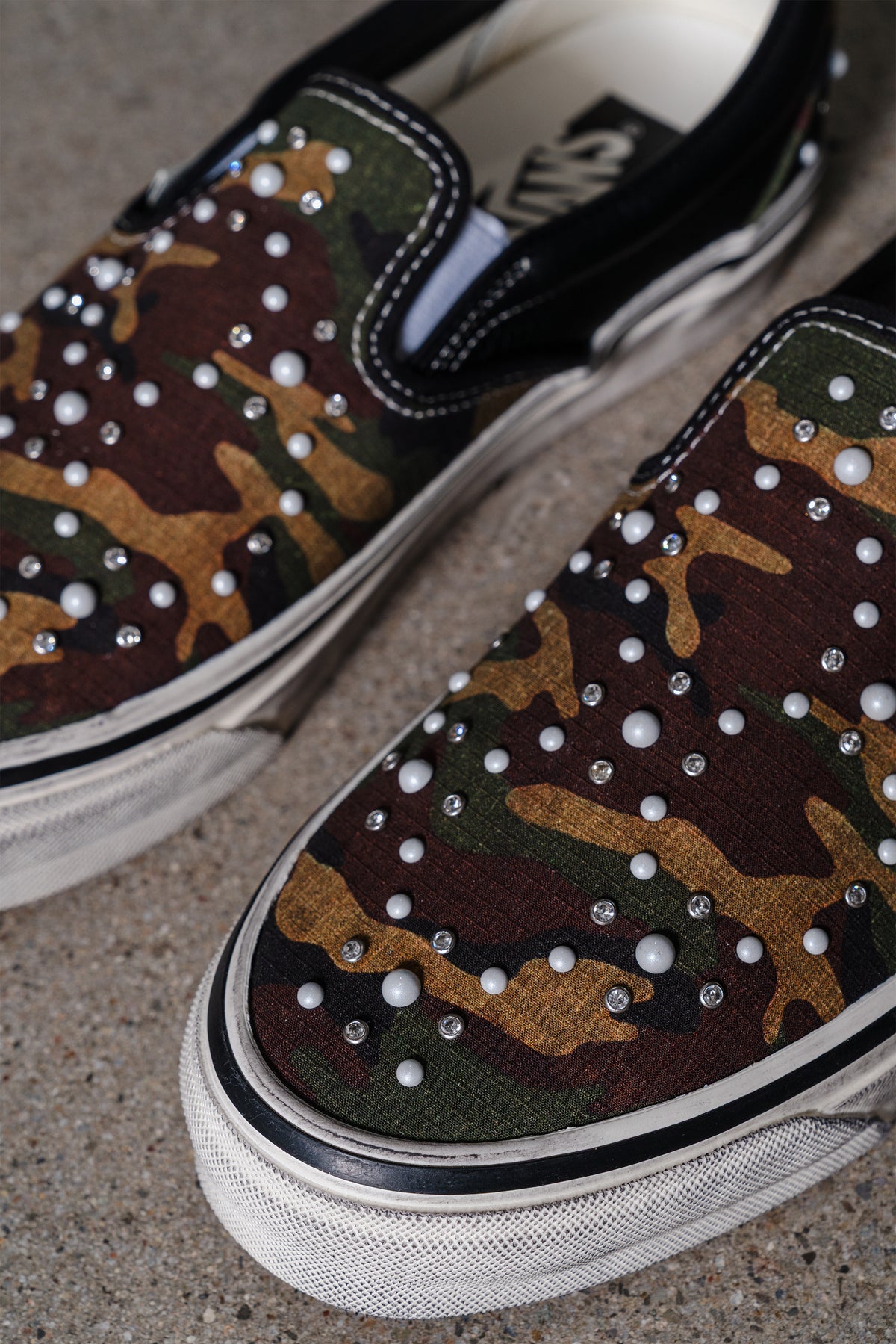 VANS CLASSIC SLIP-ON 98 LX PEARLIZED CAMO BLACK