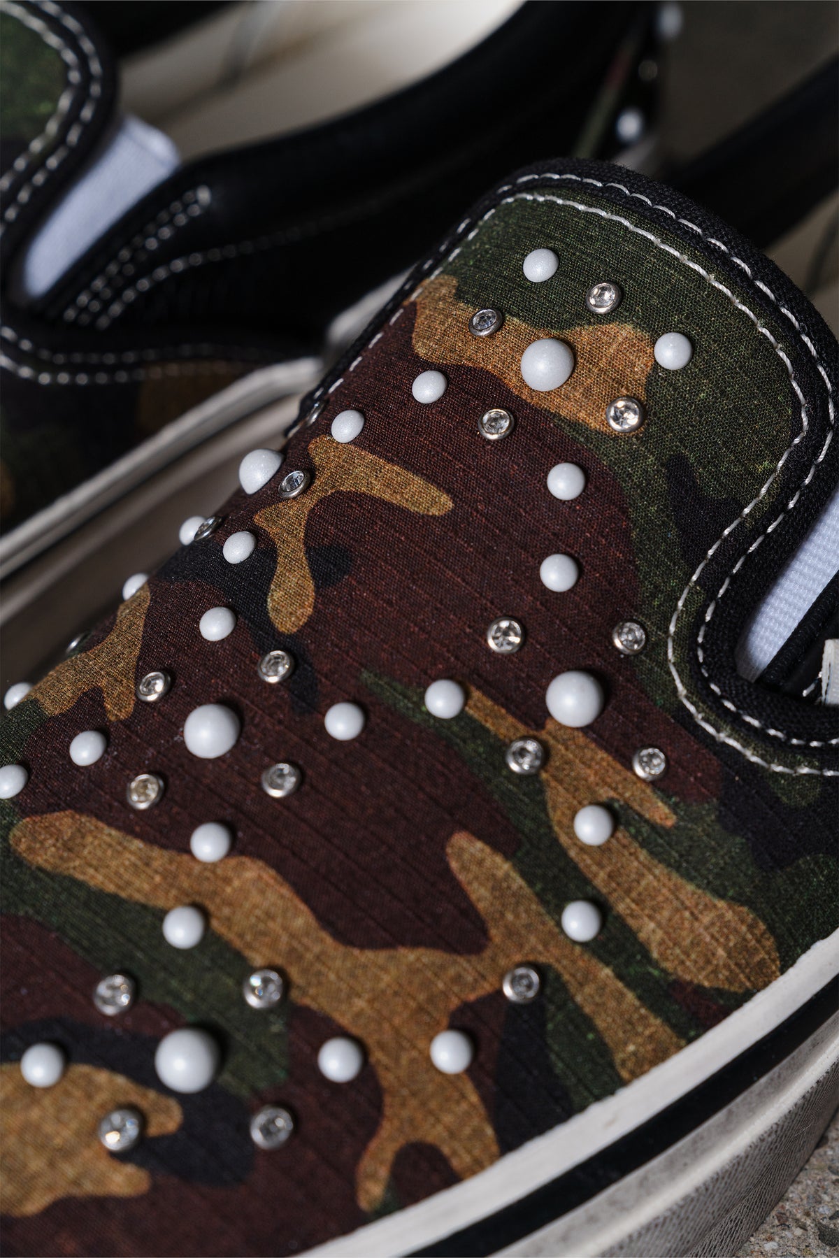 VANS CLASSIC SLIP-ON 98 LX PEARLIZED CAMO BLACK